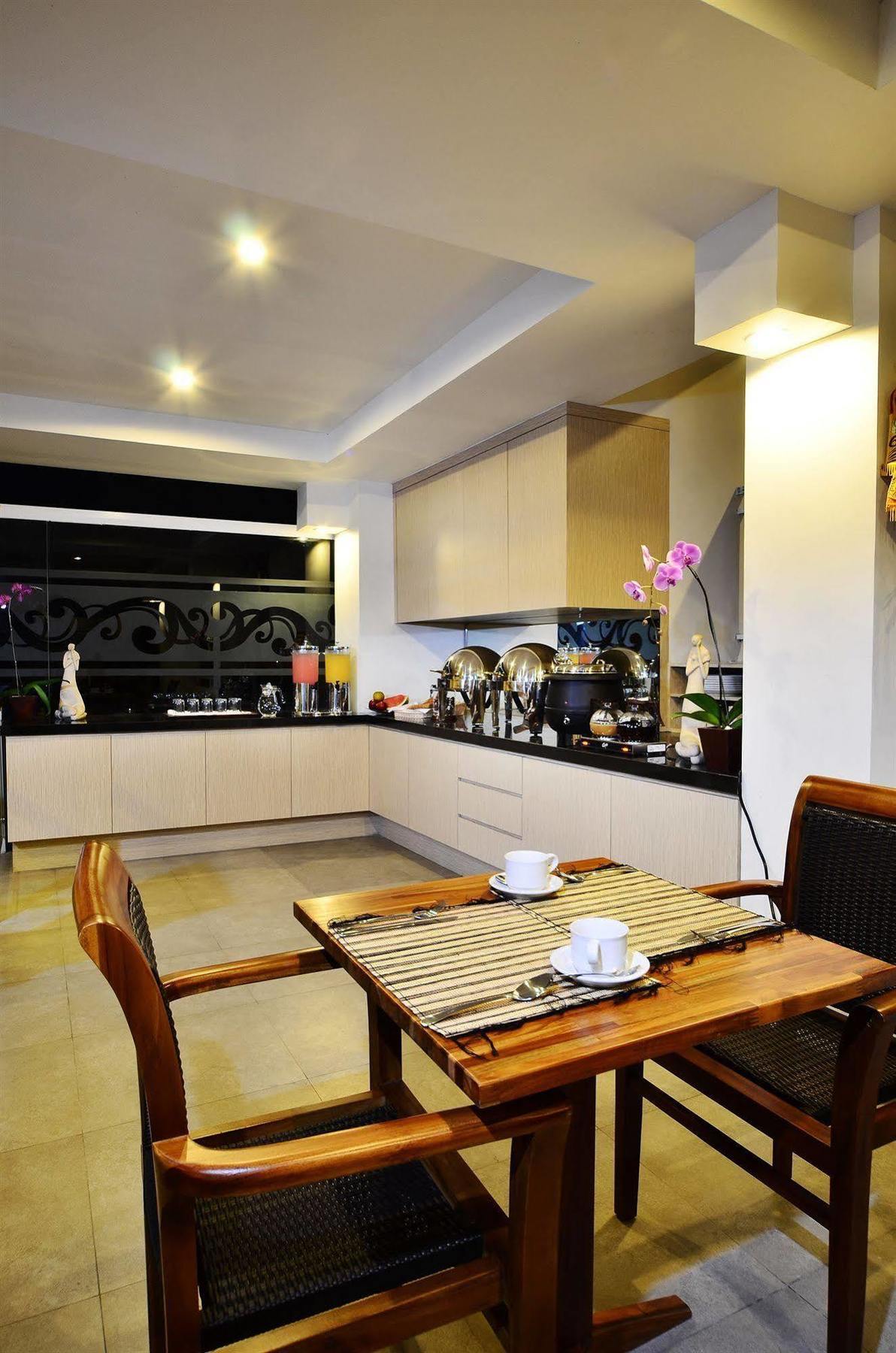 The Legian Sunset Residence Seminyak Exterior foto